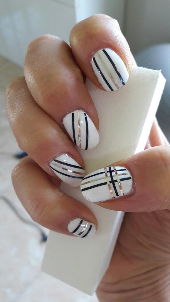 easy line nail designs